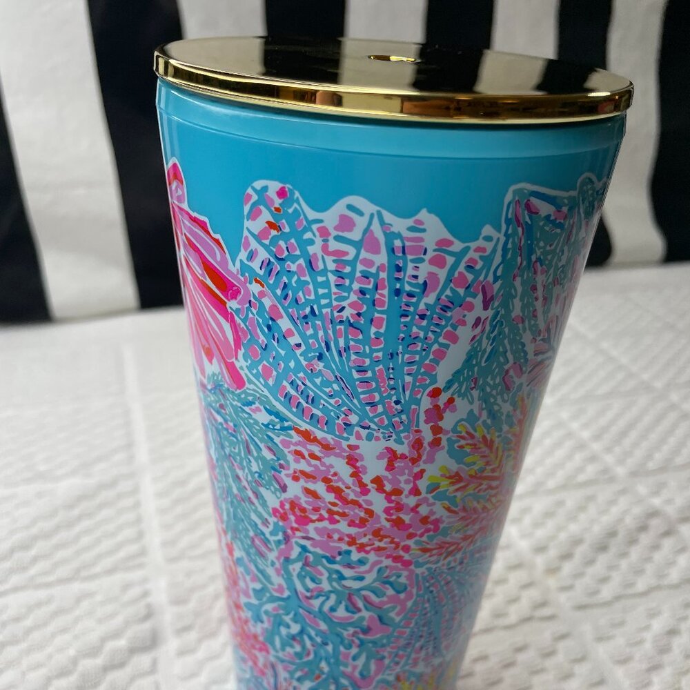 Lilly Pulitzer 22oz PLASTIC Travel TUMBLER Coral Ocean Sea Fans Pink and Blue